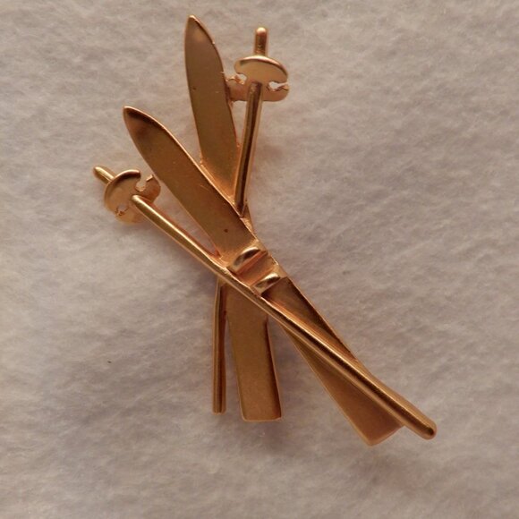 Vintage Carolee Crossed Skis Brooch - Picture 1 of 4